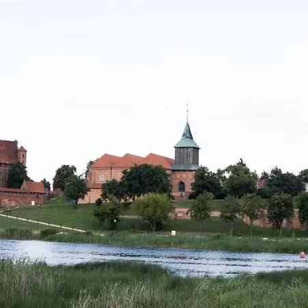 Bulvar Hotel